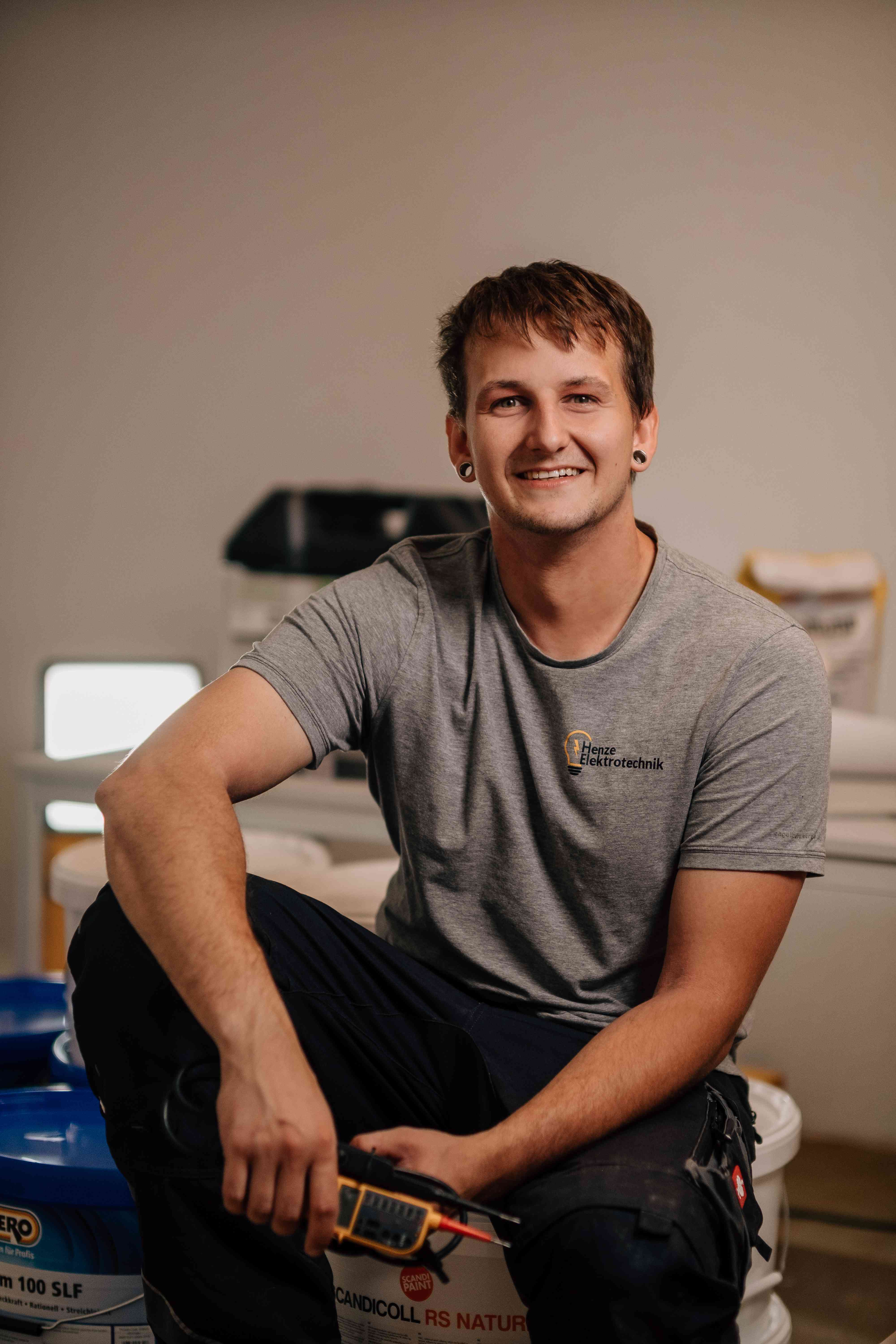 Philip Henze - Meister der Elektrotechnik